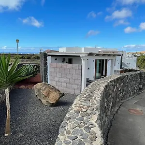 sun-relax-lava-free-wifi-600mb-bbq.in-canary-islands.com/